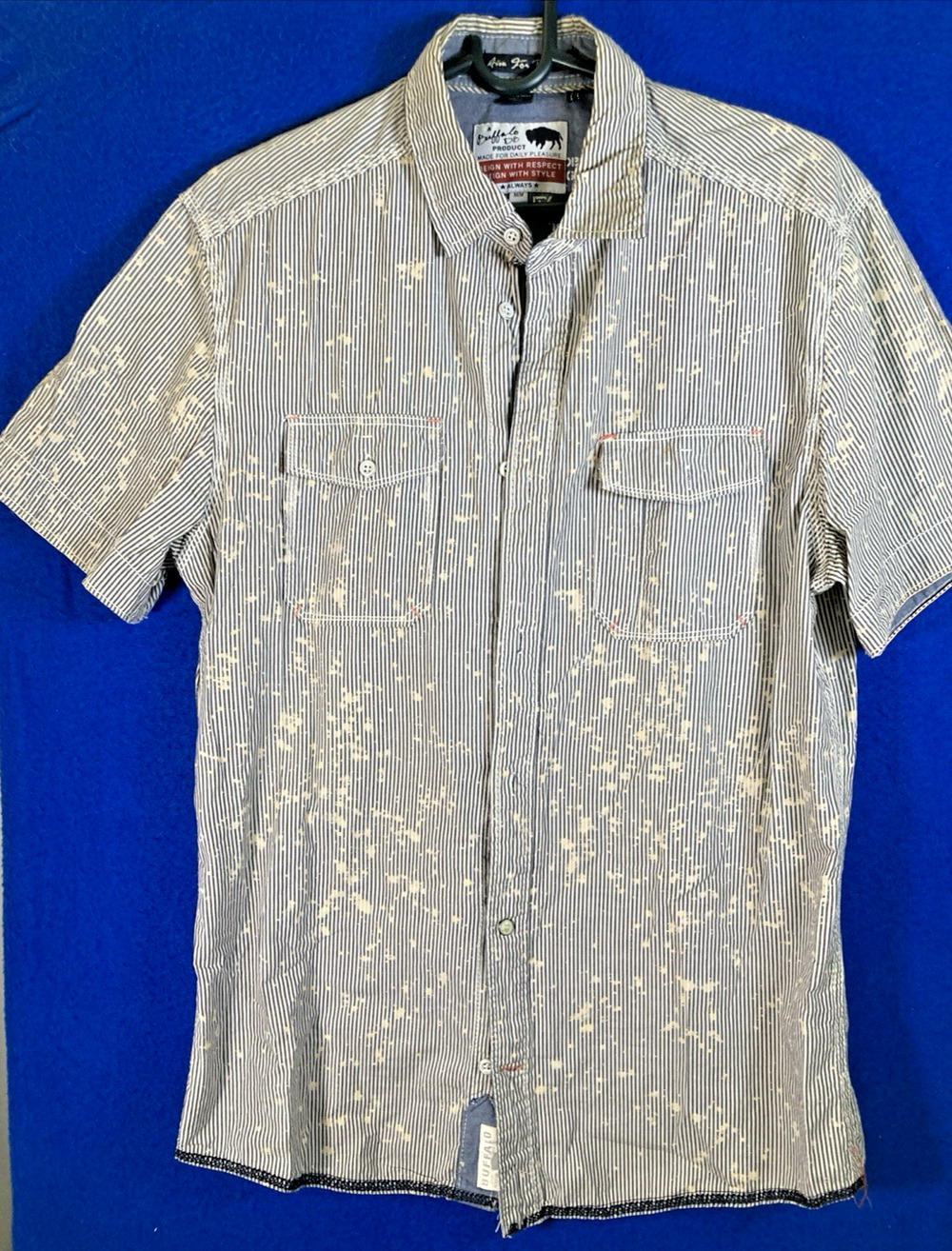 Buffalo David Bitton Mens Medium Button Down Shirt Gray Striped Distressed